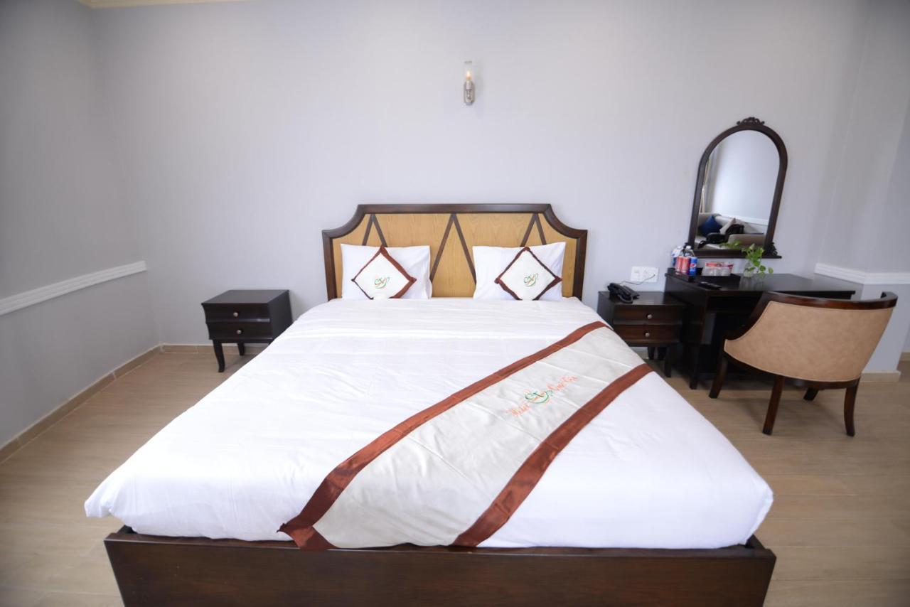 Que Toi Hotel Soc Trang Εξωτερικό φωτογραφία